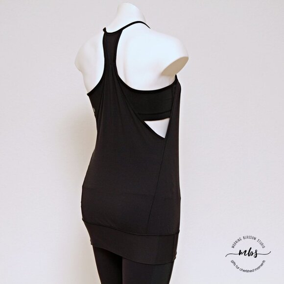 Lululemon No Limits Tank - Picture 8 of 11